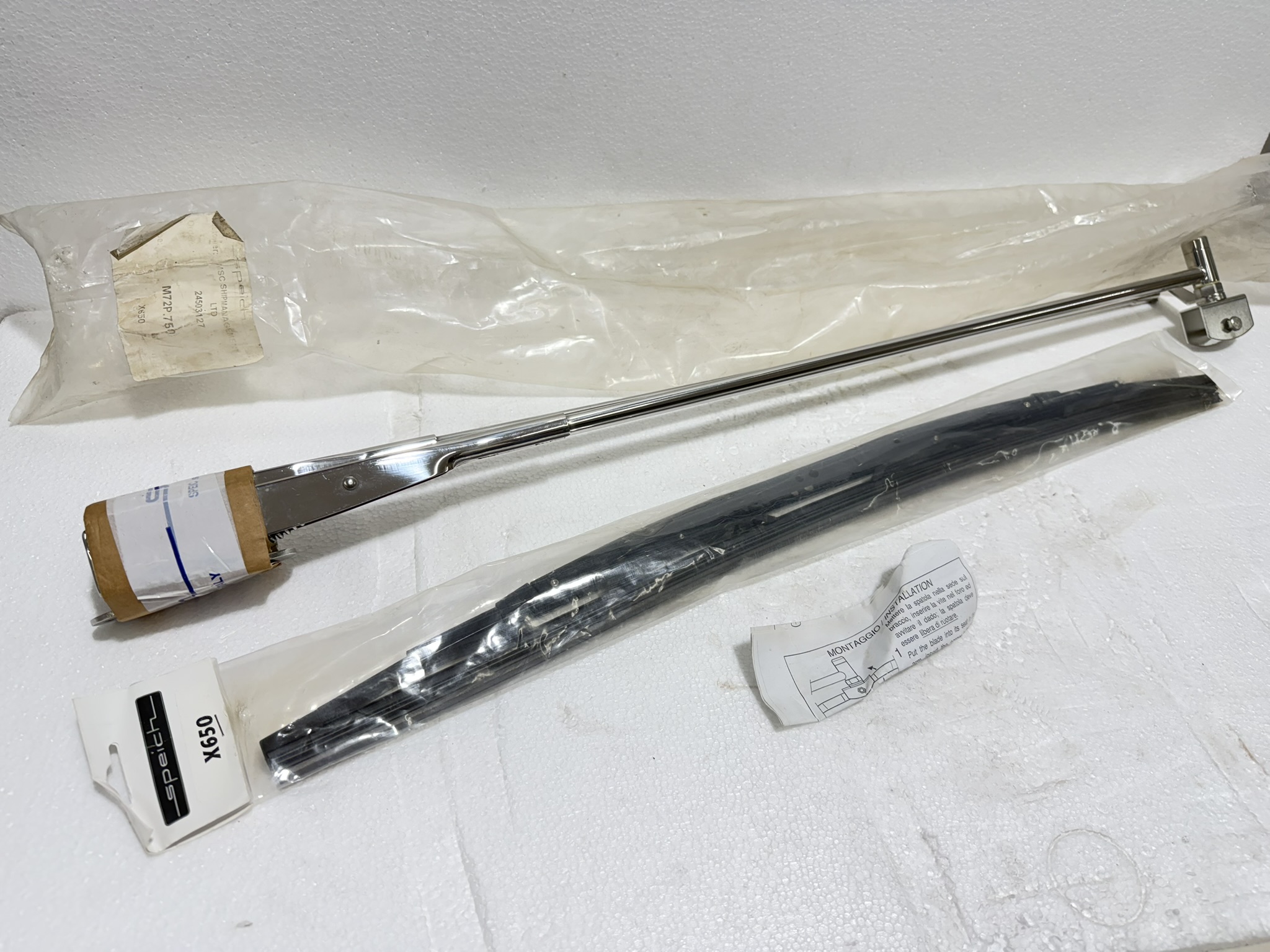 Speich M72P.750 Marine Pantograph Wiper Arm with X650 Wiper Blade