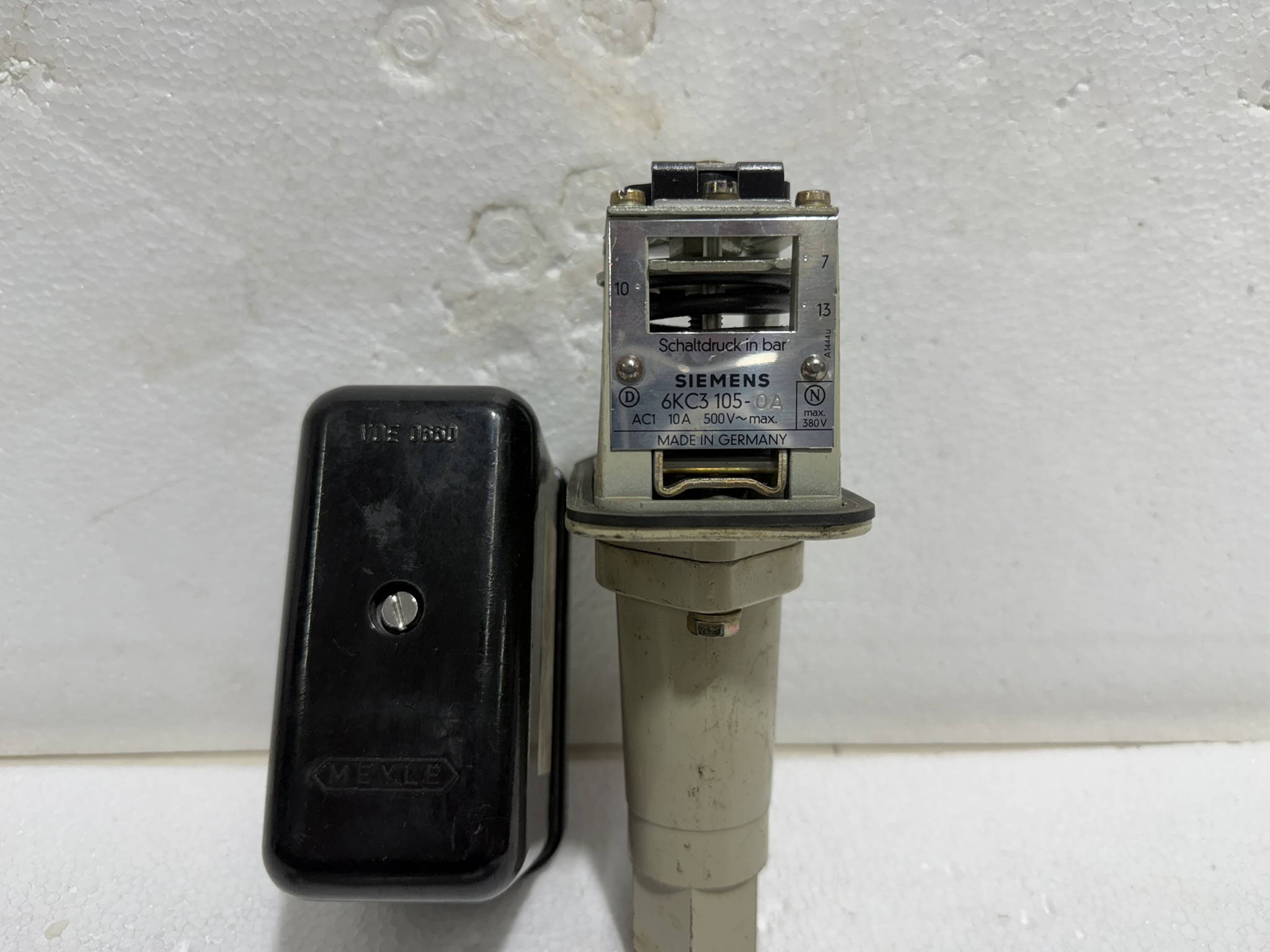 Siemens 6KC3105-0A Industrial Pressure switch